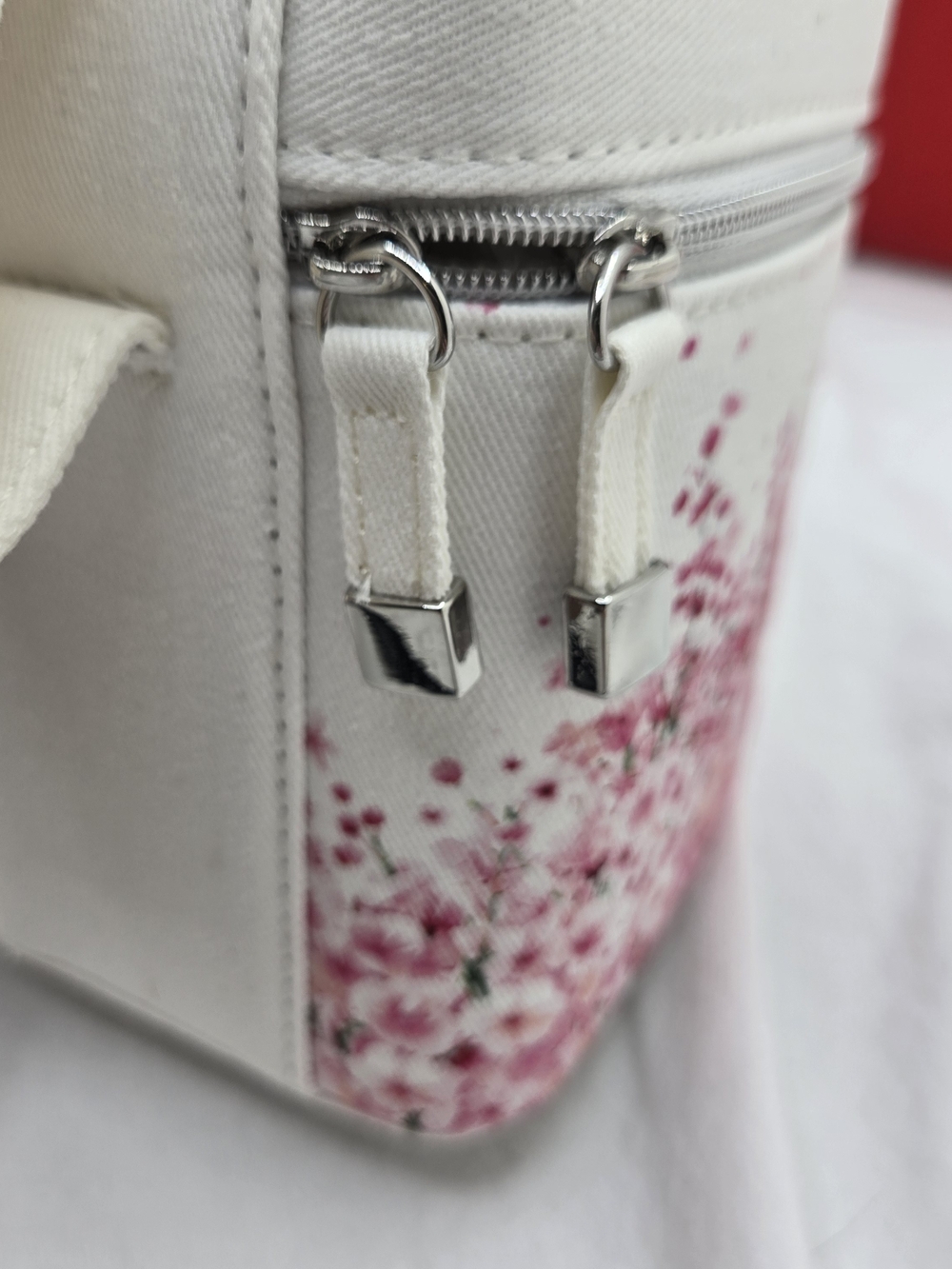 Dior White & Pink Floral Vanity Pouch and Red Cosmetic Clutch Set - Picture 4 of 14